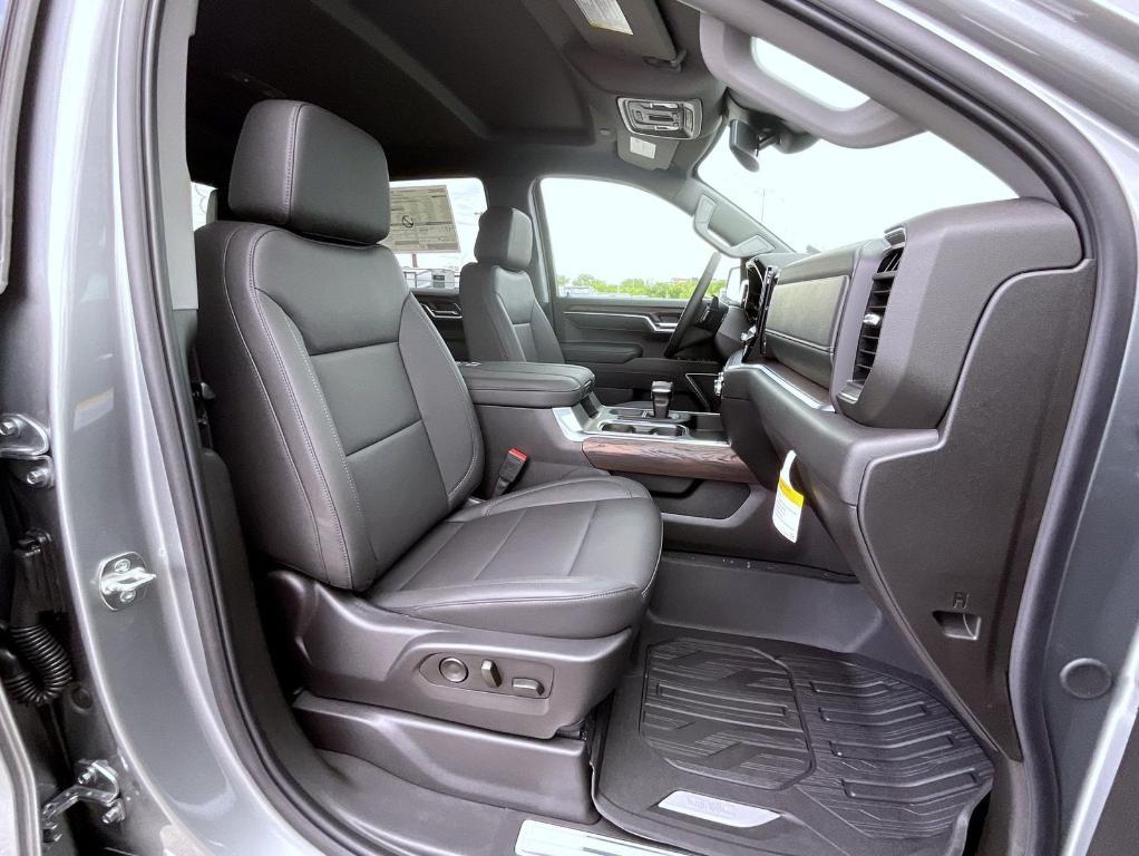 new 2025 GMC Sierra 1500 car, priced at $63,740