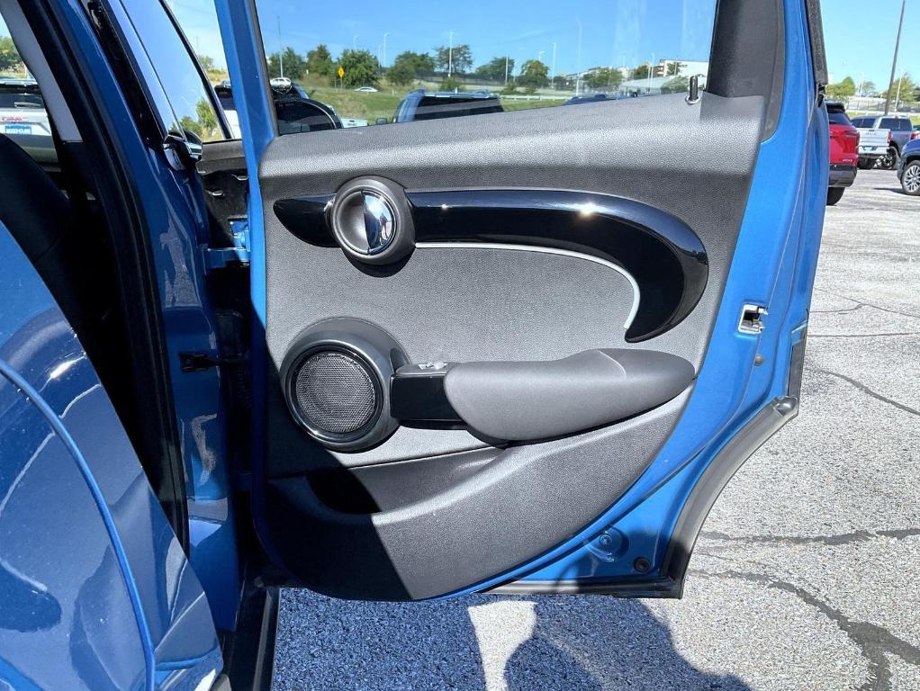used 2022 MINI Hardtop car, priced at $23,770