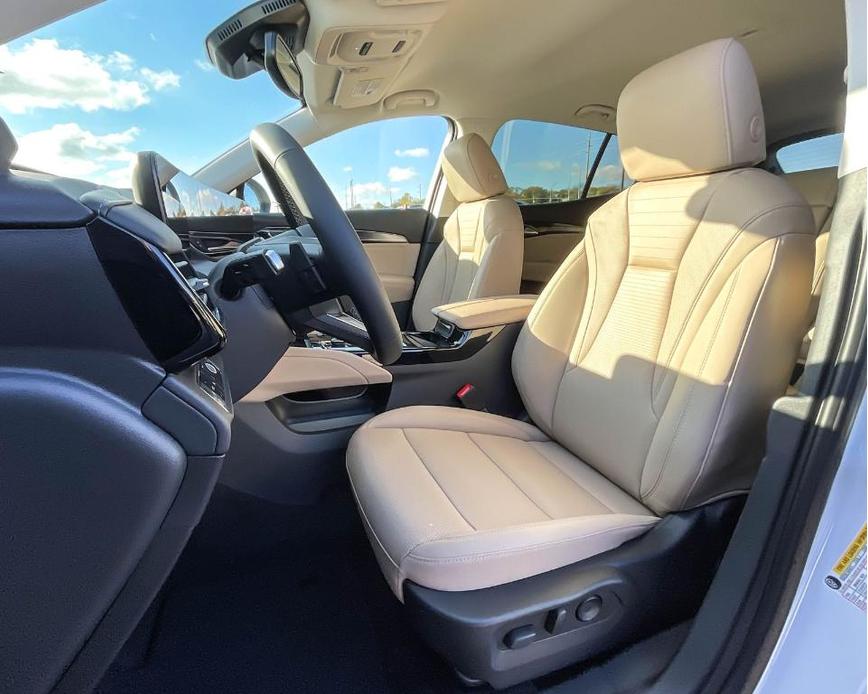 new 2025 Buick Envision car, priced at $39,544