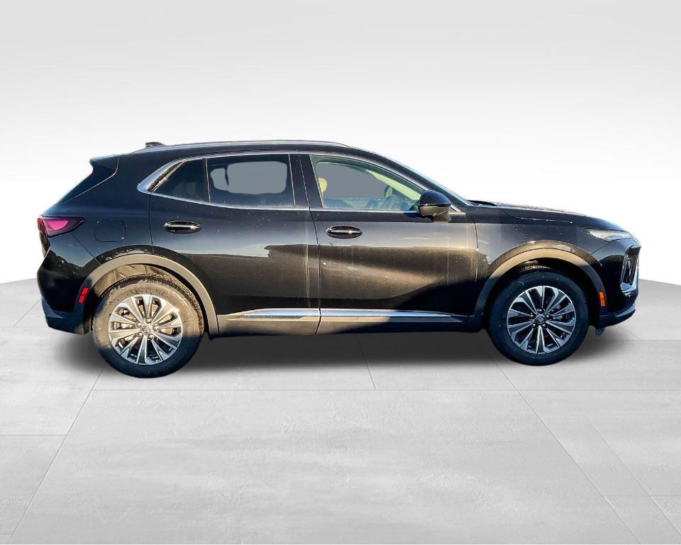 new 2025 Buick Envision car, priced at $40,039