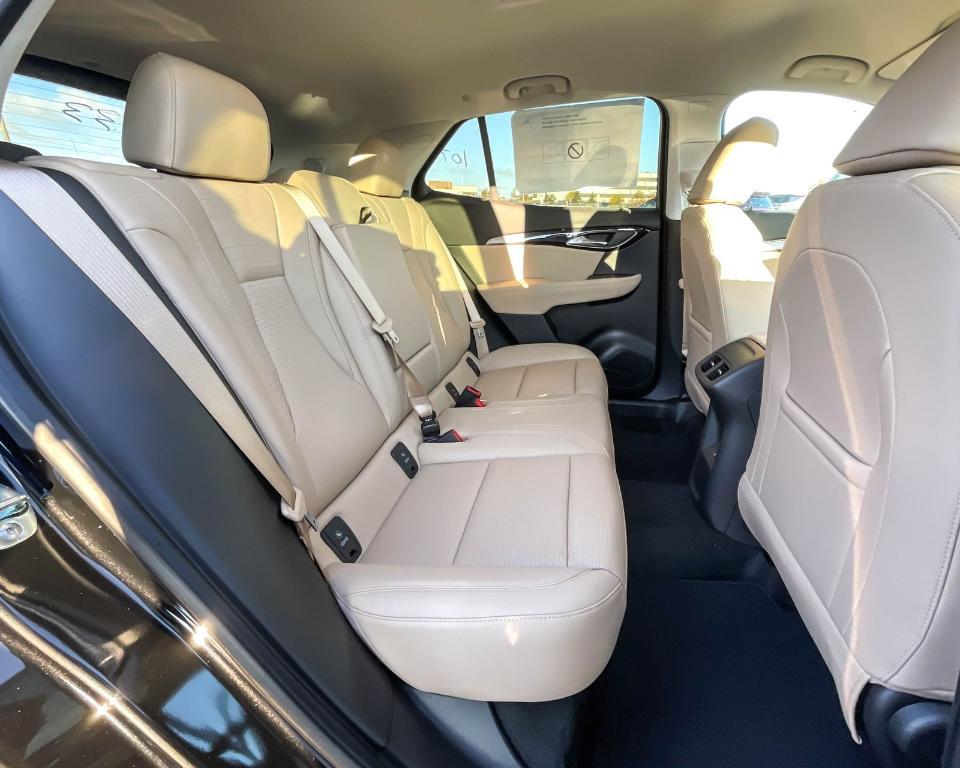 new 2025 Buick Envision car, priced at $40,039