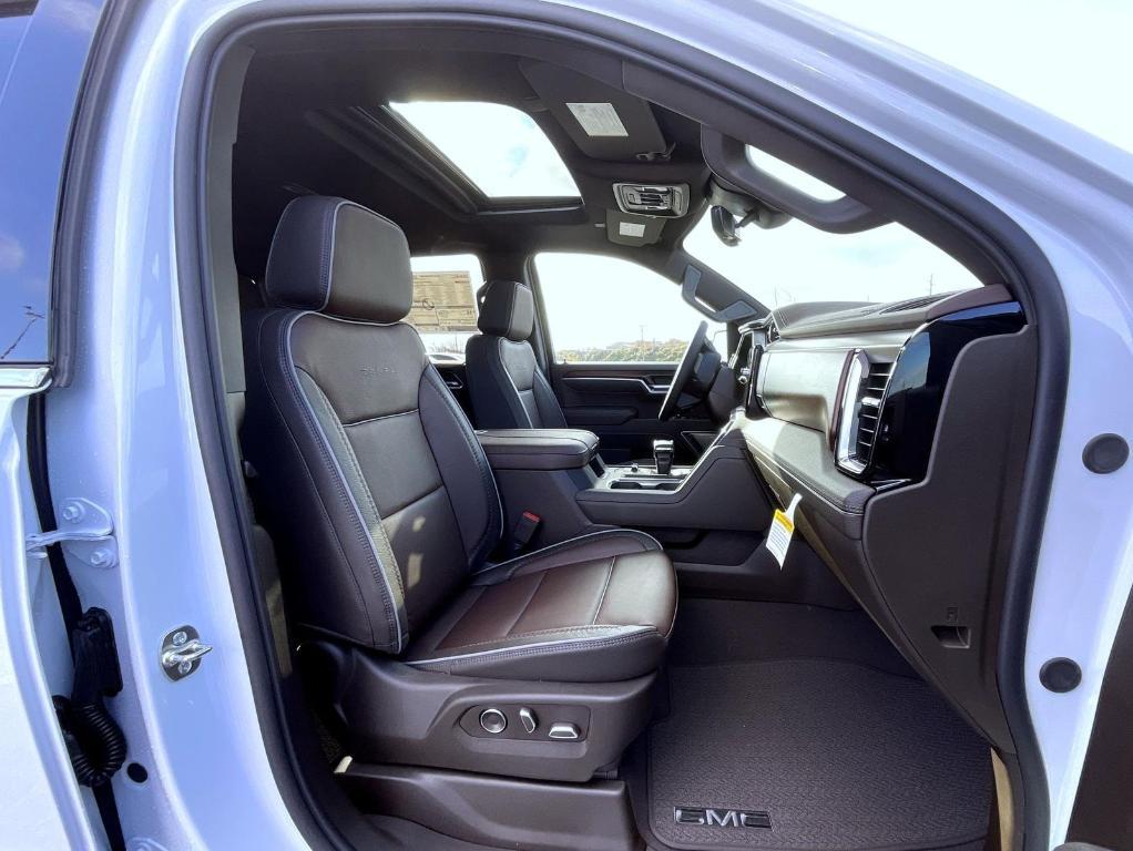 new 2026 GMC Sierra 1500 car, priced at $78,864