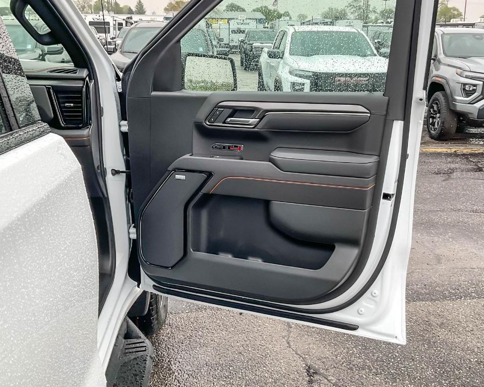 new 2025 GMC Sierra 1500 car, priced at $68,760