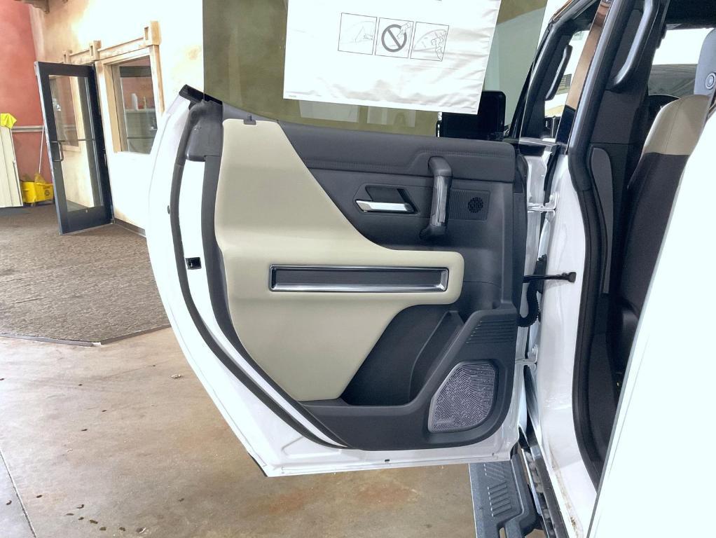 new 2026 GMC HUMMER EV Pickup car, priced at $118,188