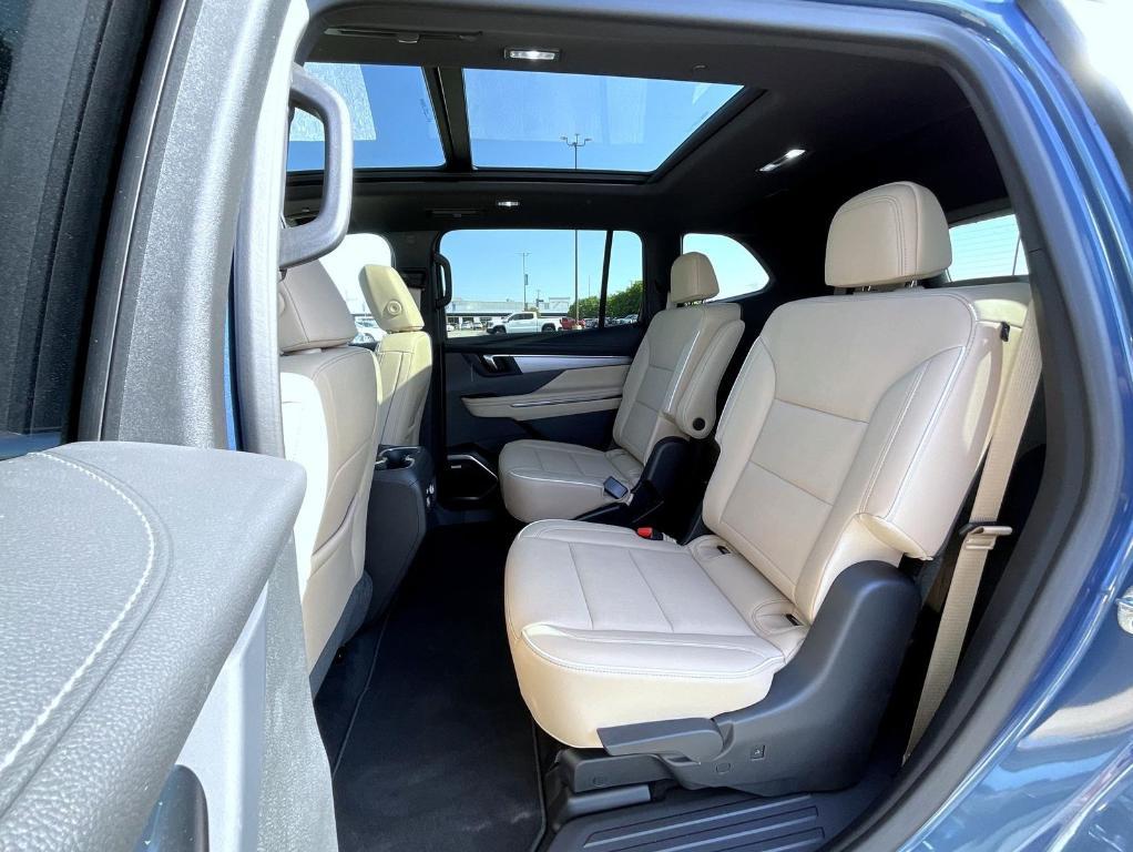 new 2025 Buick Enclave car, priced at $47,768