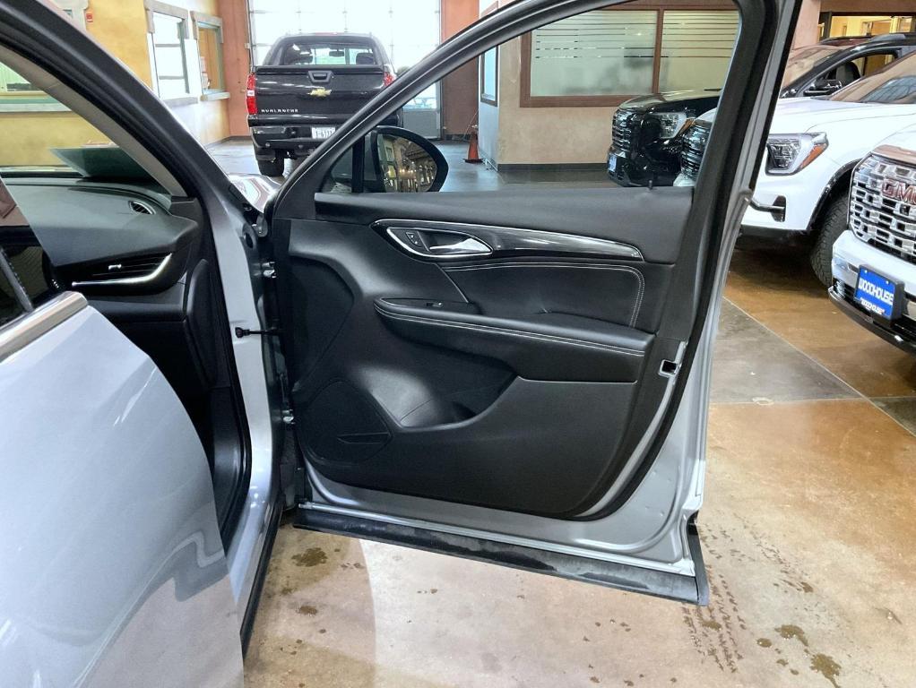 used 2023 Buick Envision car, priced at $32,670