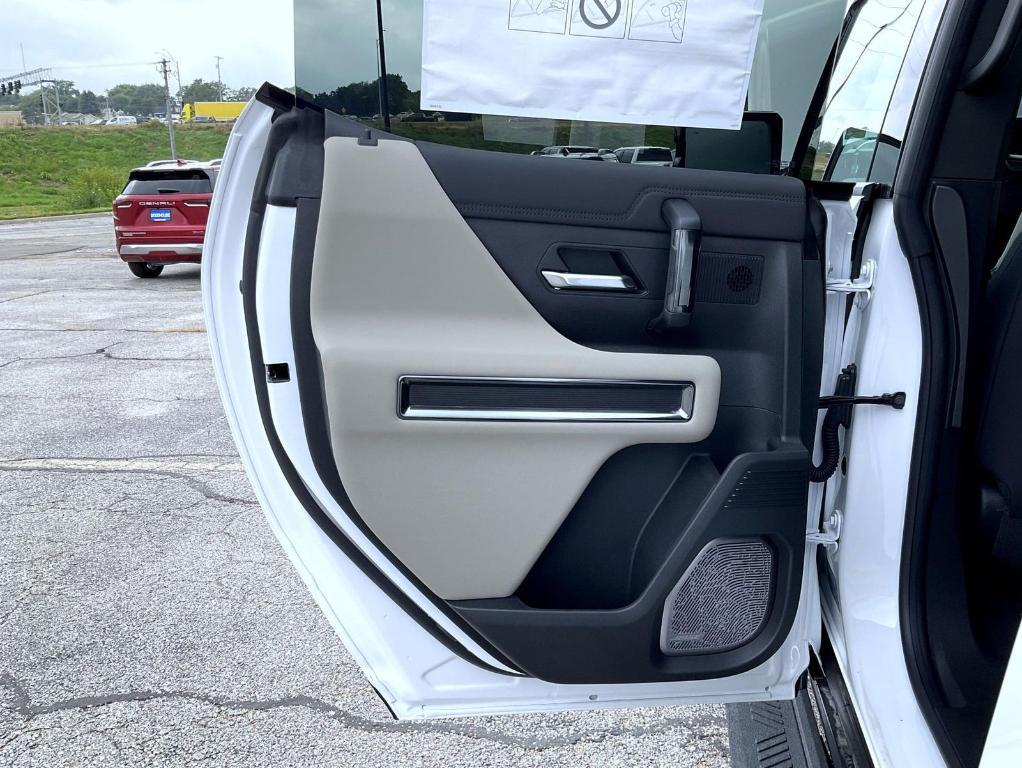 new 2026 GMC HUMMER EV SUV car