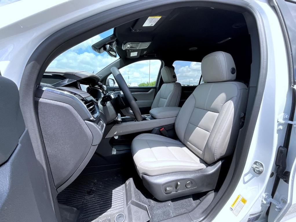 new 2025 GMC Acadia car, priced at $49,679