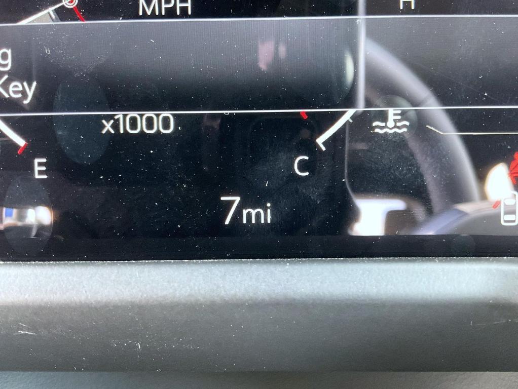 new 2025 GMC Acadia car, priced at $49,679