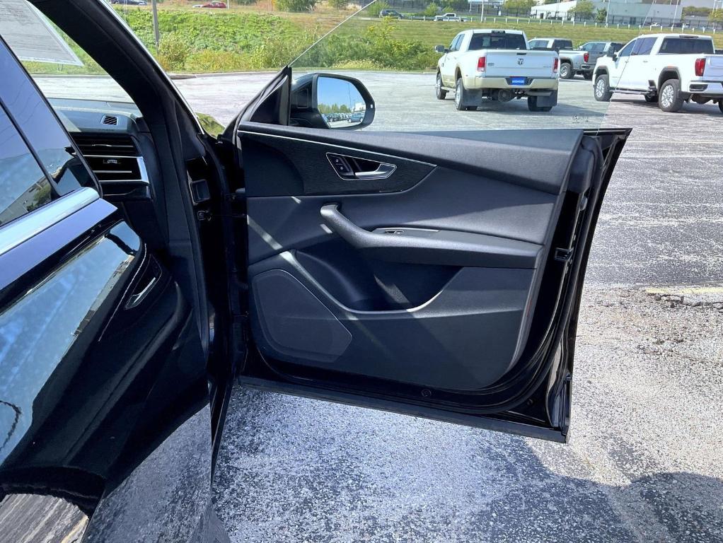 used 2019 Audi Q8 car, priced at $25,670