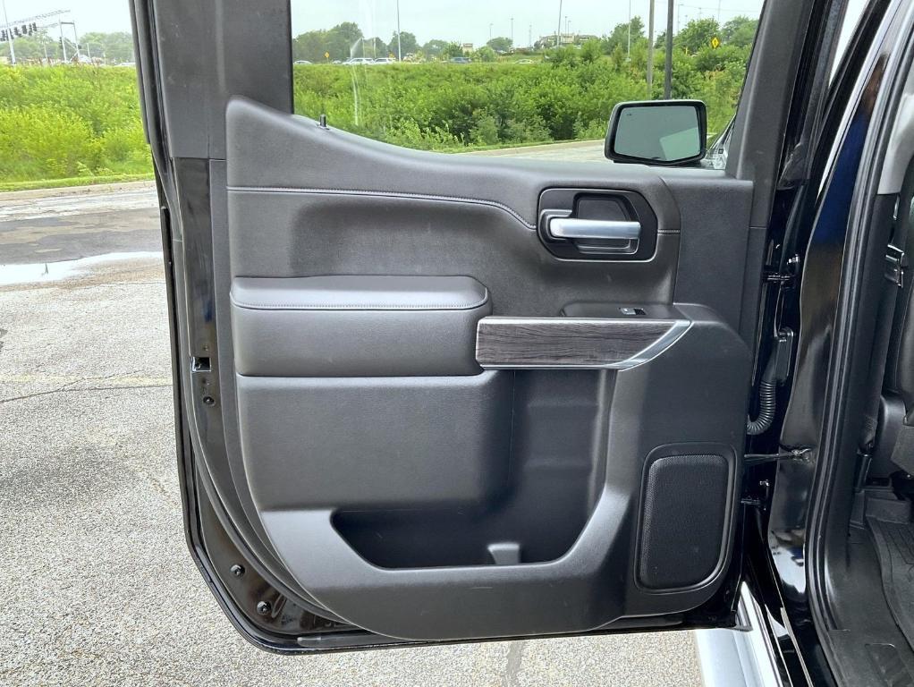 used 2020 Chevrolet Silverado 1500 car, priced at $32,700