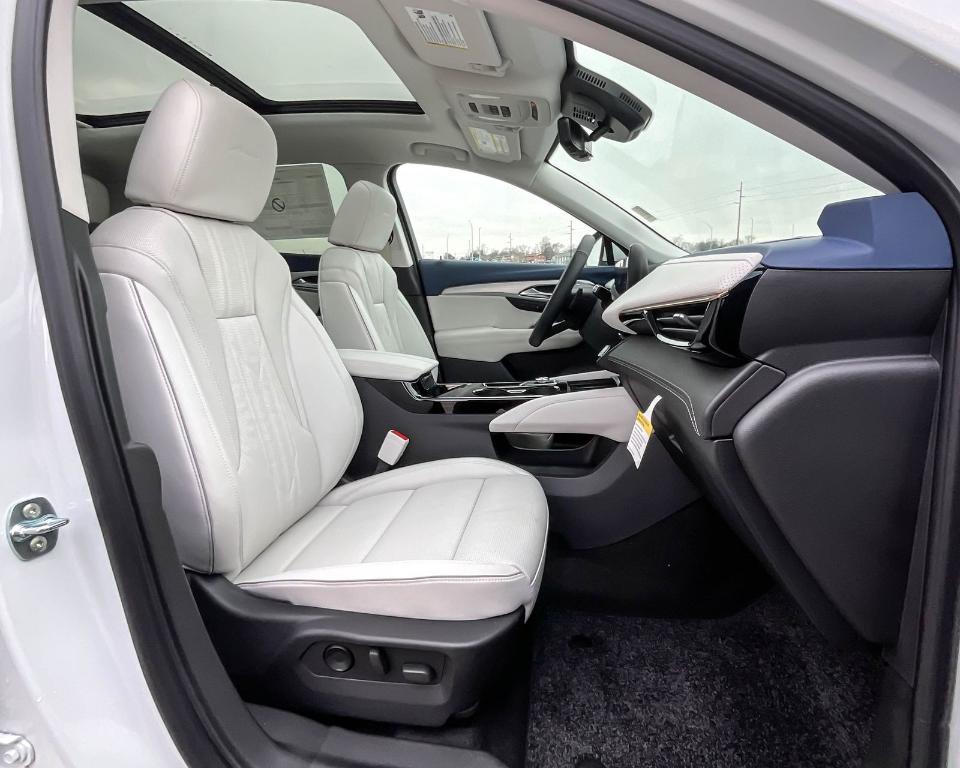 new 2025 Buick Envision car, priced at $48,494