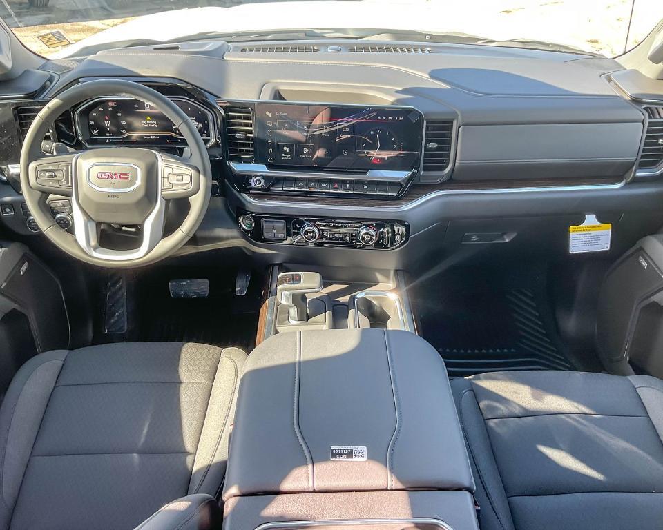 new 2025 GMC Sierra 1500 car, priced at $53,719