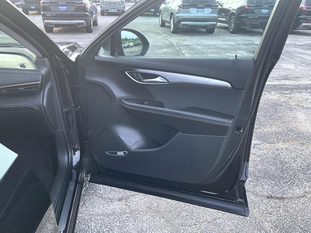 used 2024 Buick Envision car, priced at $33,964