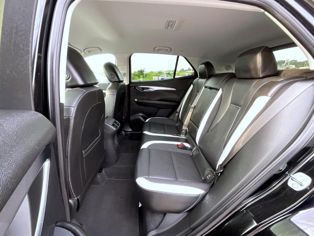 used 2024 Buick Envision car, priced at $33,964