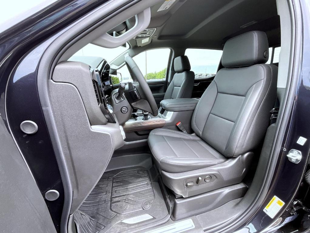 new 2025 GMC Sierra 1500 car, priced at $63,500