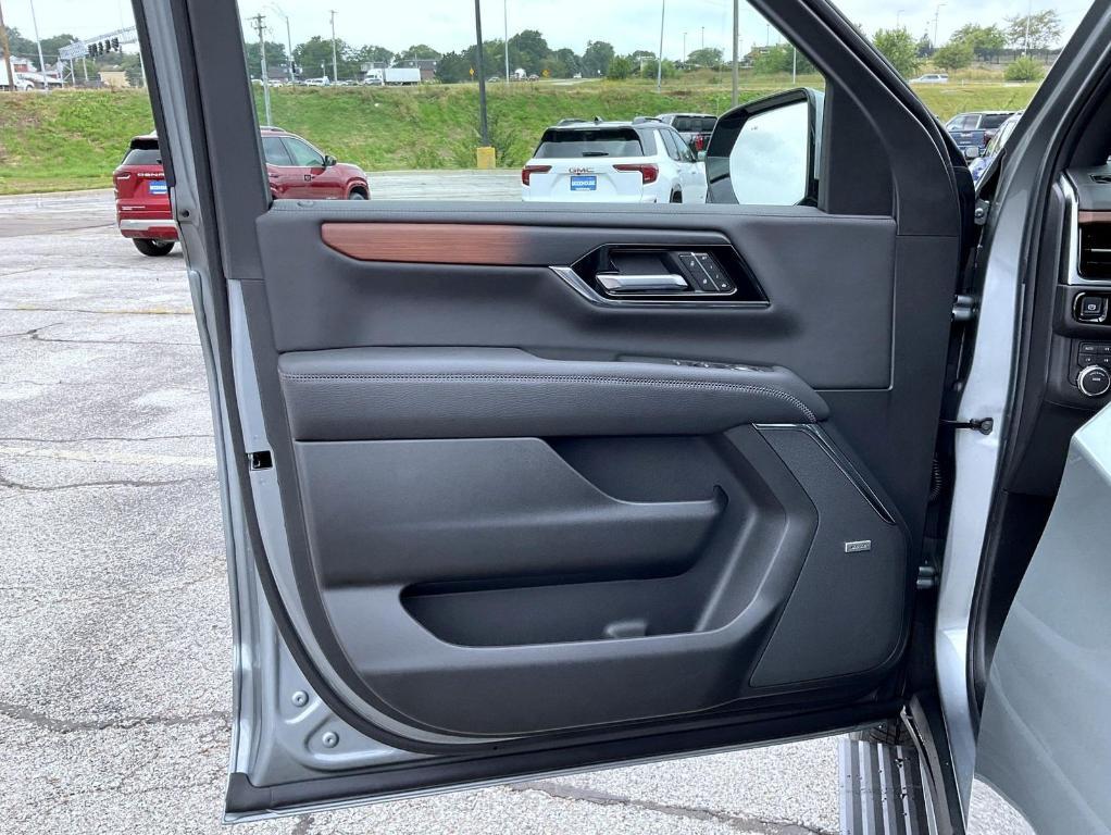 new 2025 GMC Yukon car, priced at $95,773