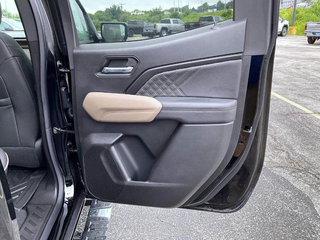 new 2025 GMC Canyon car, priced at $54,440