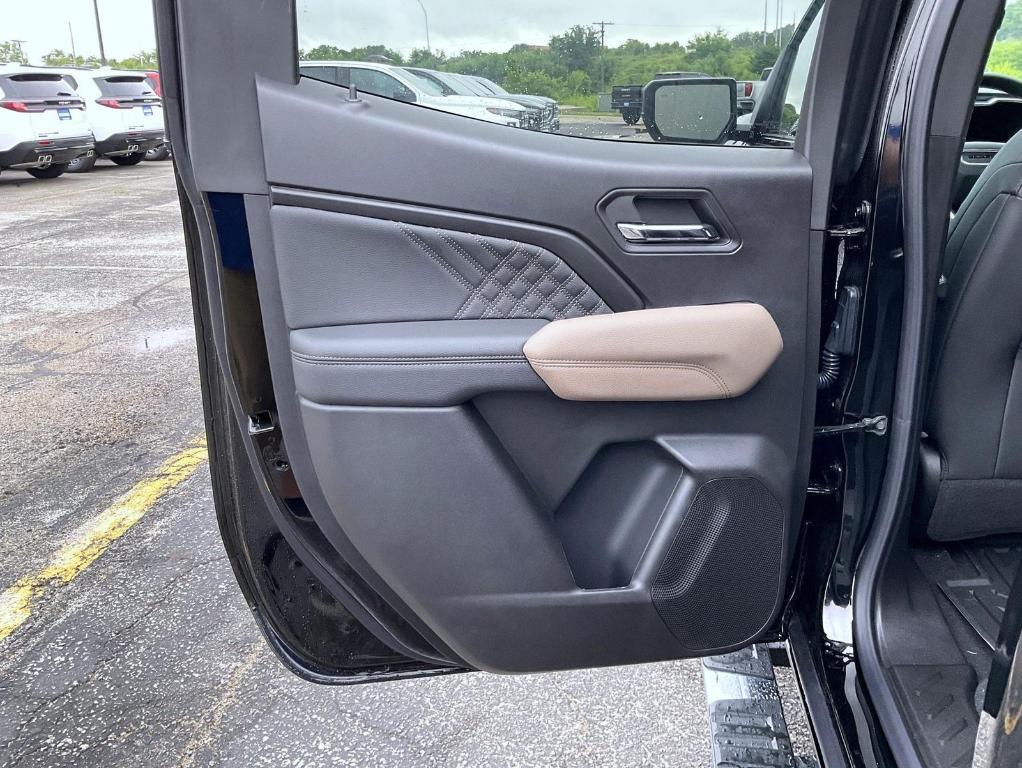 new 2025 GMC Canyon car, priced at $54,440