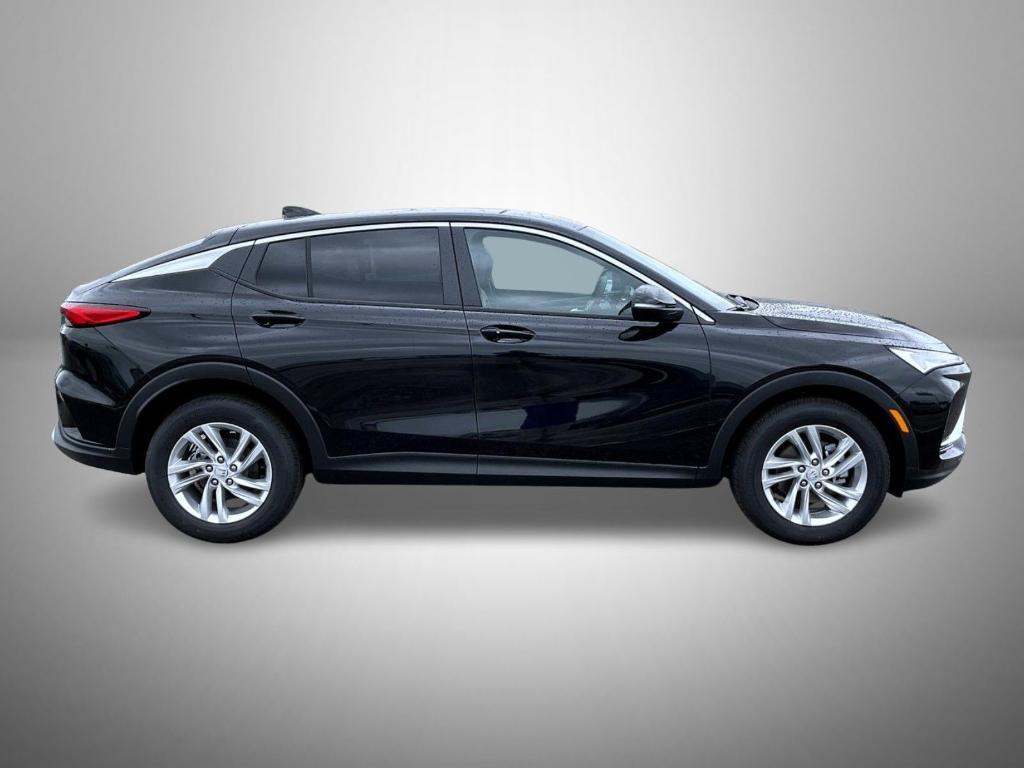 new 2025 Buick Envista car, priced at $26,393