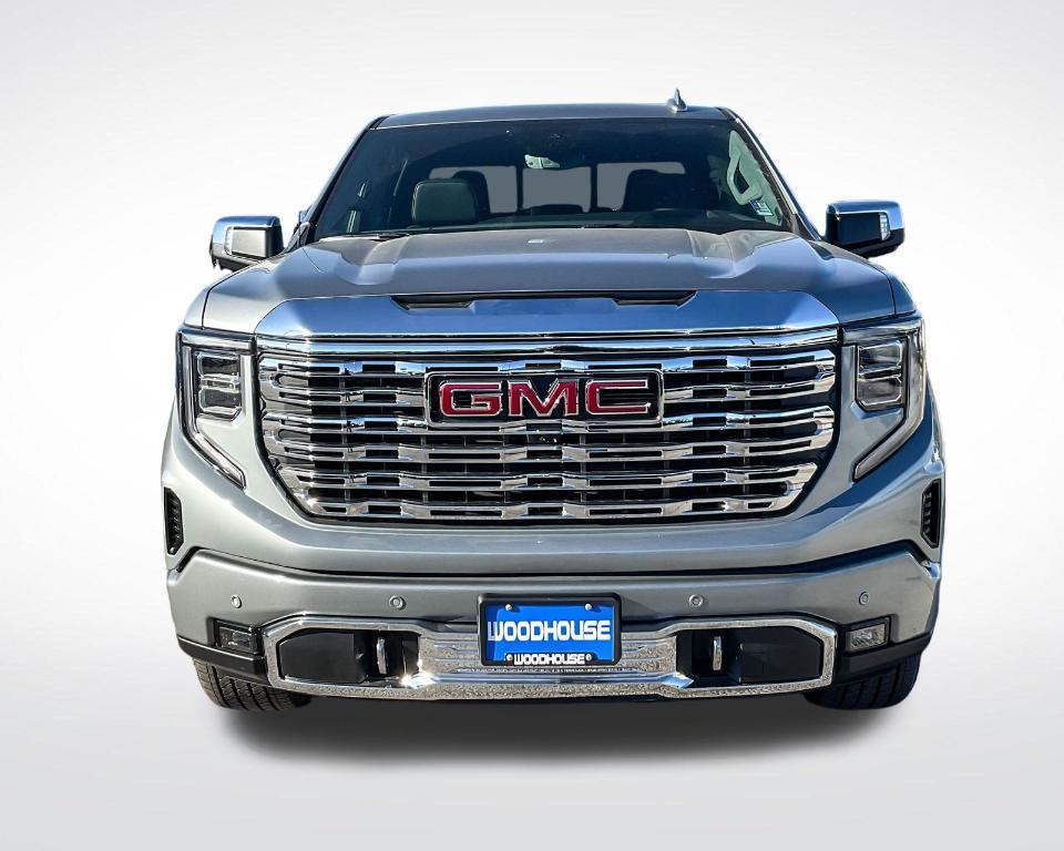 new 2025 GMC Sierra 1500 car, priced at $73,005