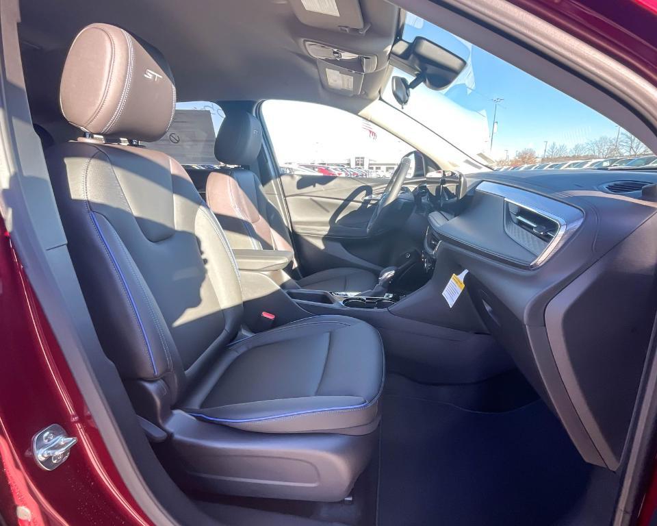 new 2025 Buick Encore GX car, priced at $33,319