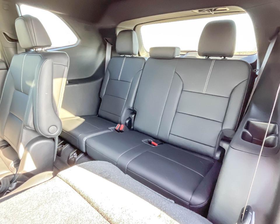 new 2025 GMC Acadia car, priced at $50,324