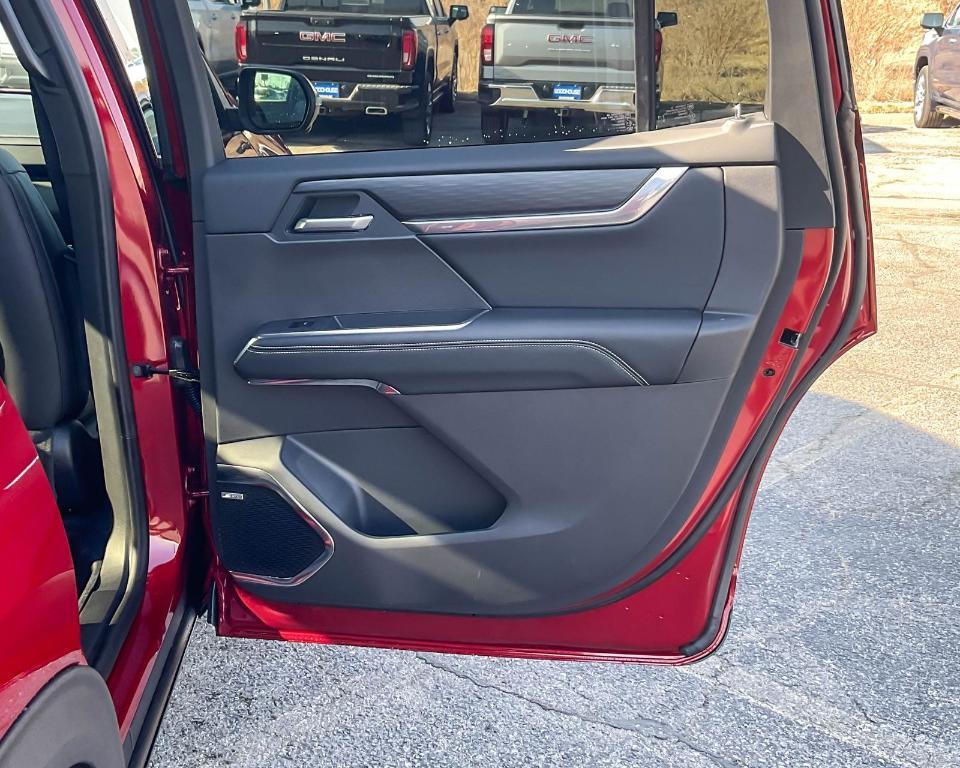 new 2025 GMC Acadia car, priced at $50,324
