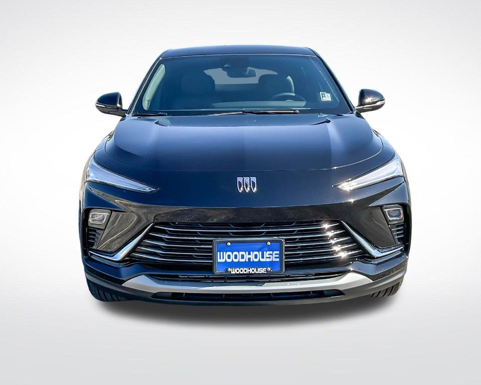 new 2025 Buick Envista car, priced at $27,829