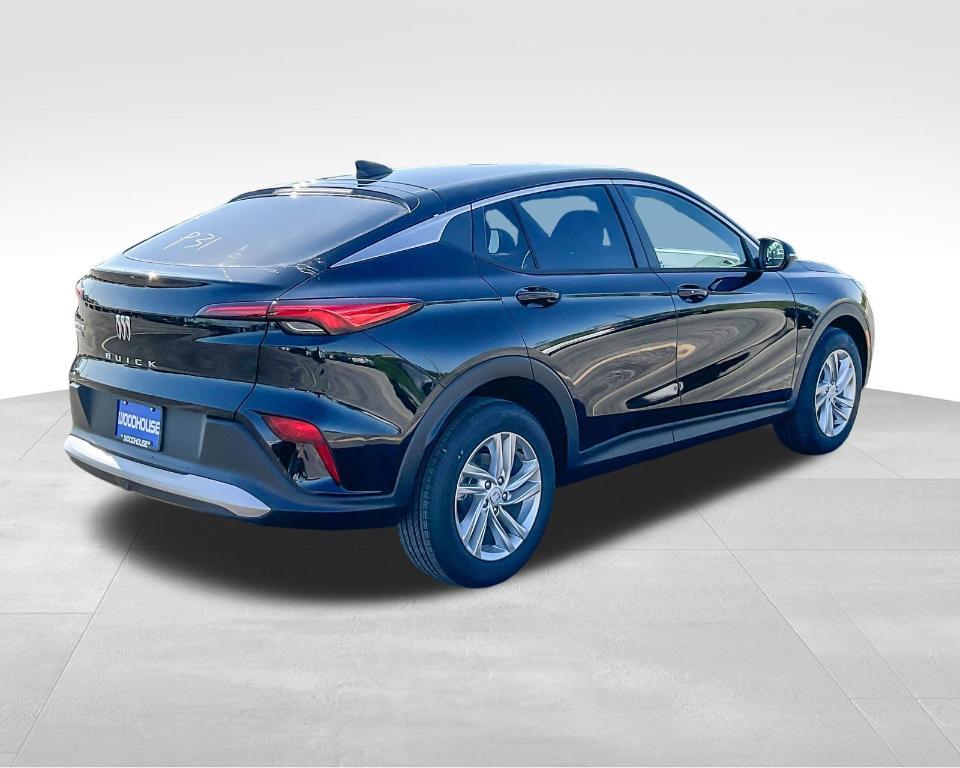 new 2025 Buick Envista car, priced at $27,829