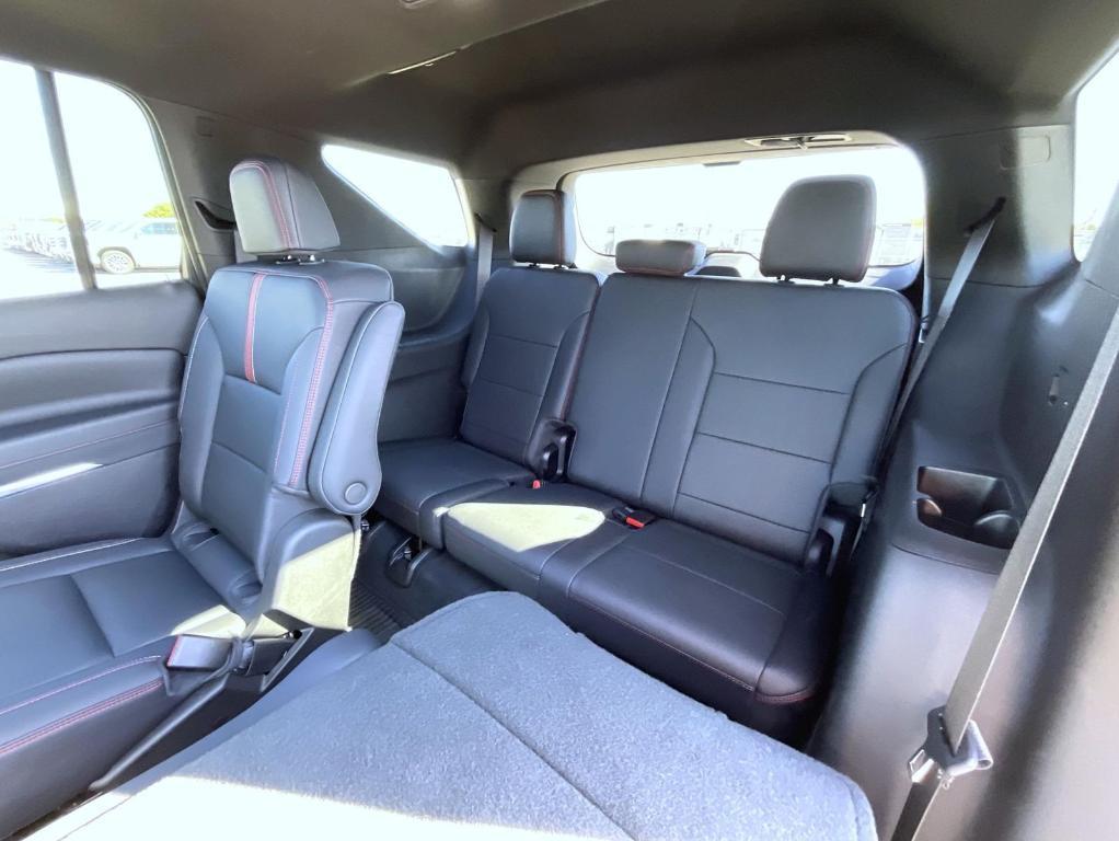 used 2024 Chevrolet Traverse car, priced at $52,527