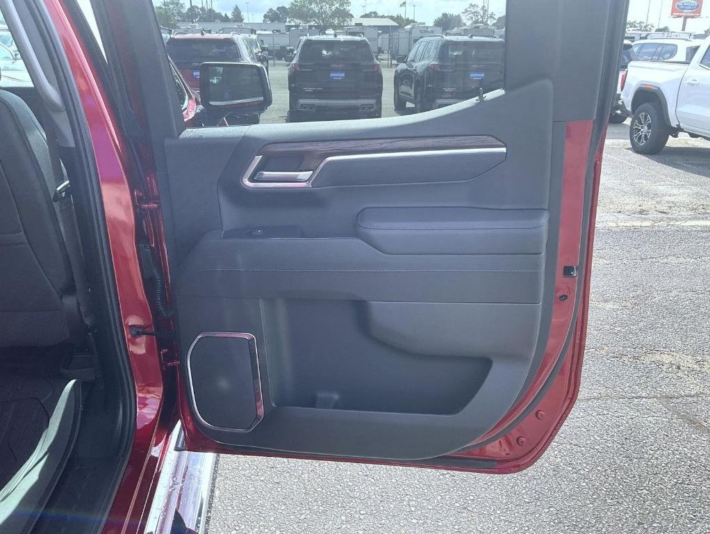 new 2025 GMC Sierra 1500 car, priced at $63,890