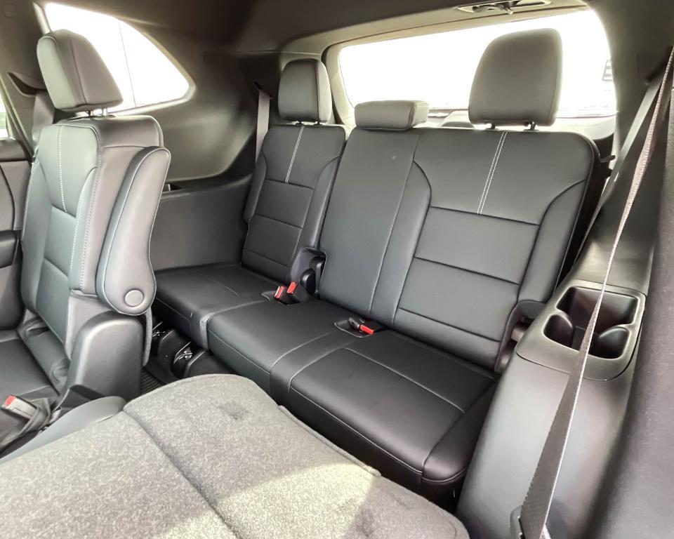 new 2025 GMC Acadia car, priced at $49,775