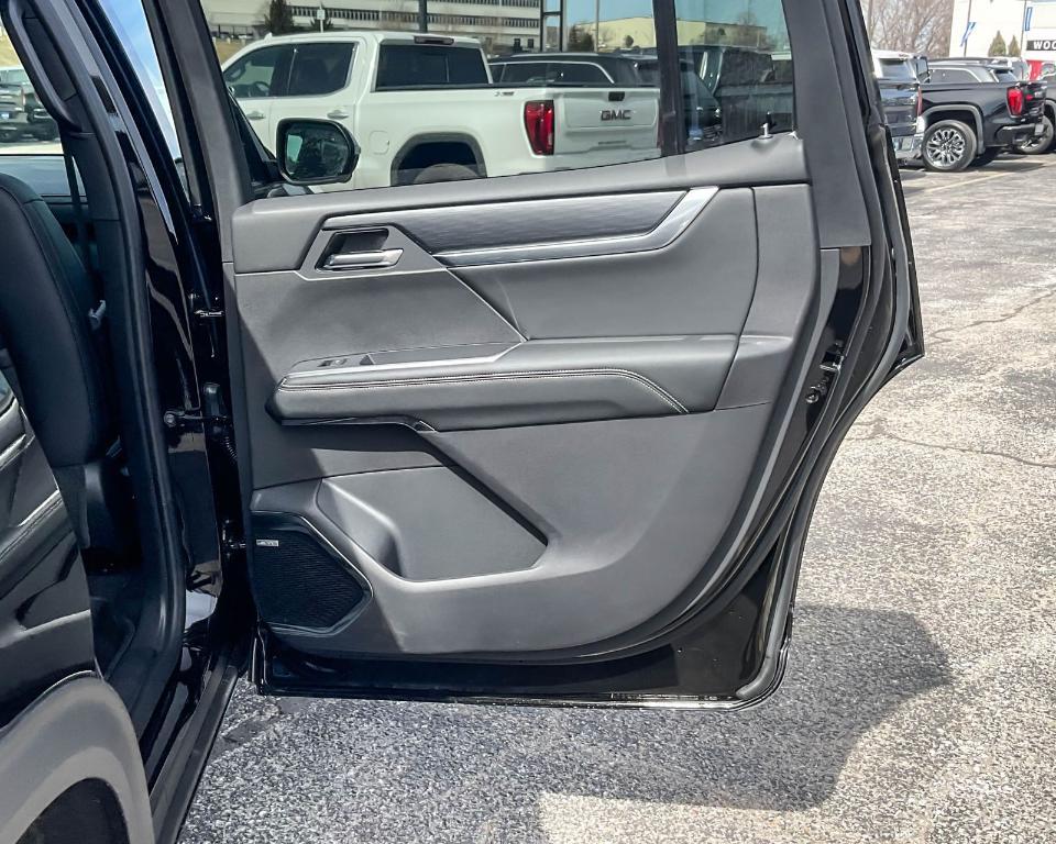 new 2025 GMC Acadia car, priced at $49,775