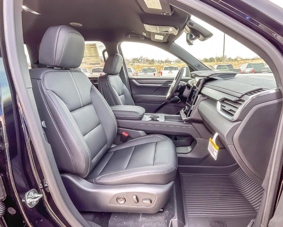 new 2025 GMC Acadia car, priced at $49,775