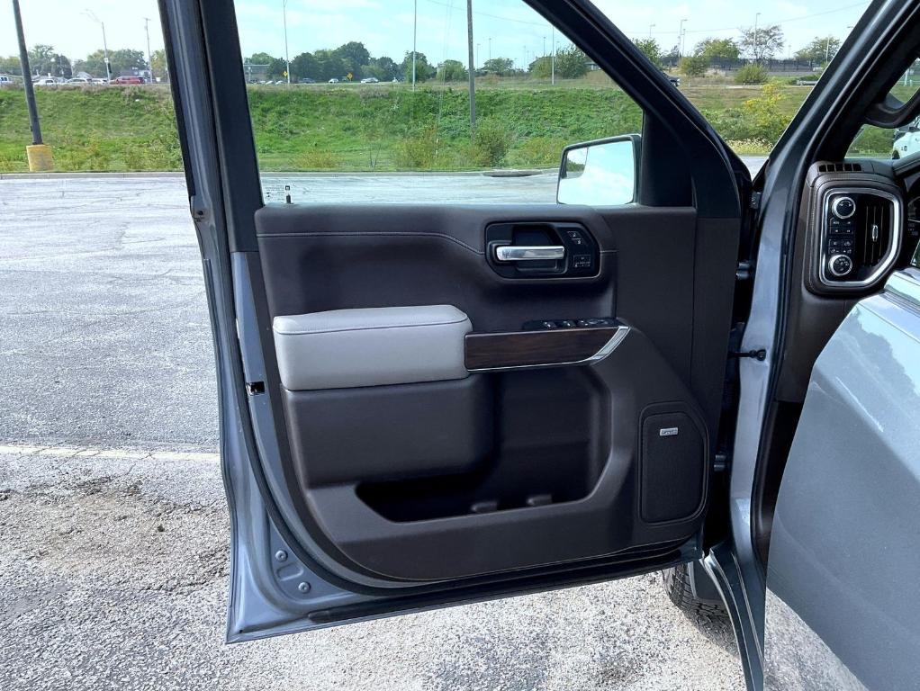used 2019 GMC Sierra 1500 car, priced at $35,988