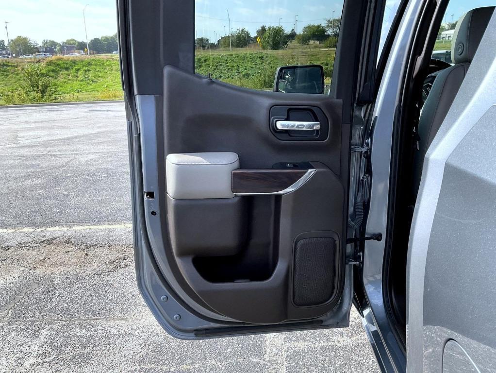 used 2019 GMC Sierra 1500 car, priced at $35,988