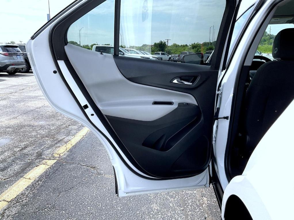 used 2023 Chevrolet Equinox car, priced at $23,714