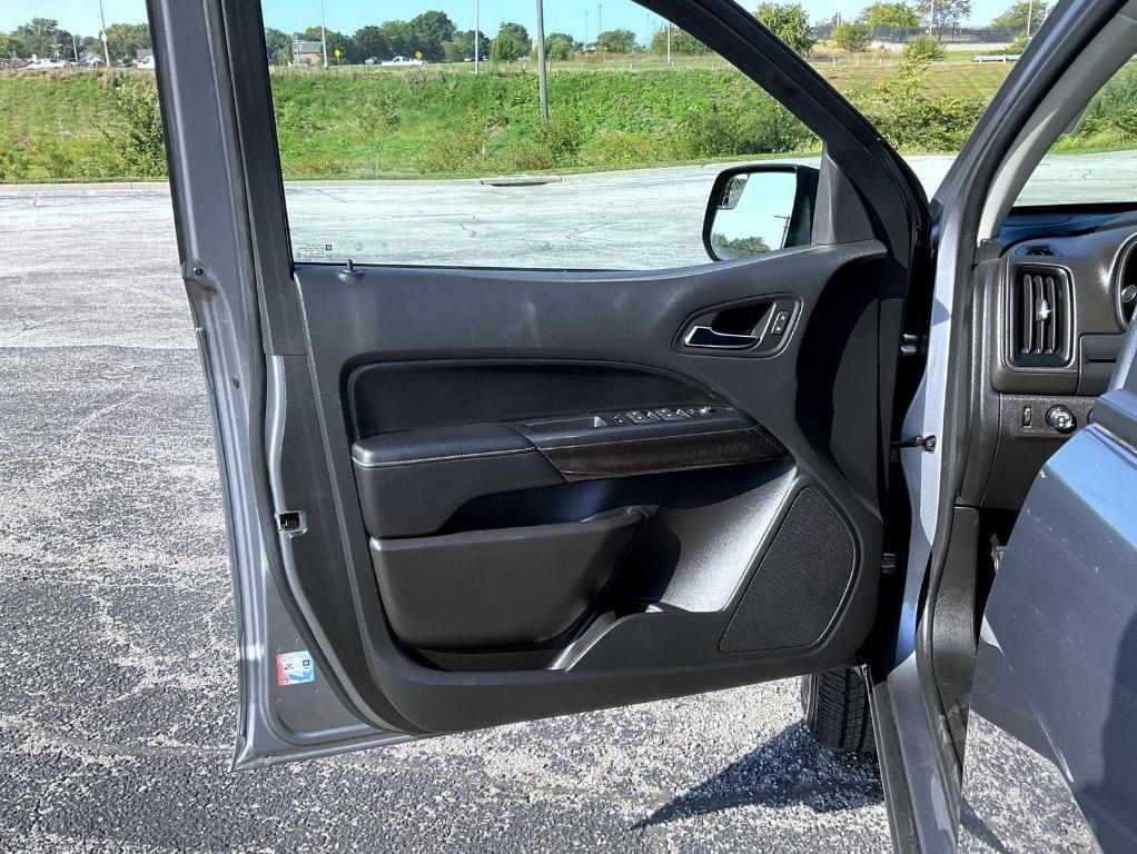 used 2022 GMC Canyon car, priced at $32,855