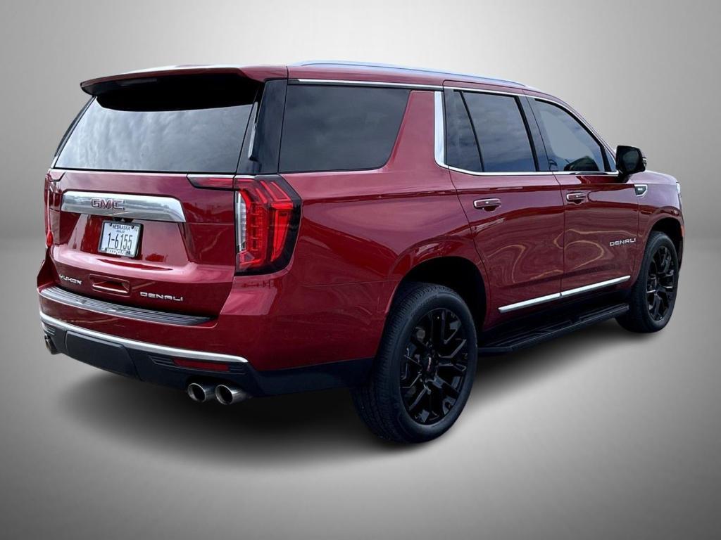 used 2024 GMC Yukon car, priced at $77,922