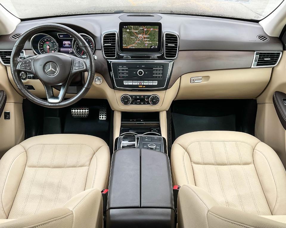 used 2019 Mercedes-Benz GLE 400 car, priced at $25,700