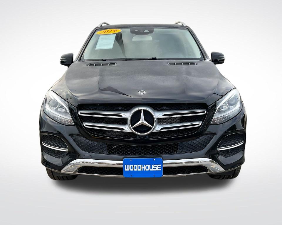 used 2019 Mercedes-Benz GLE 400 car, priced at $25,700