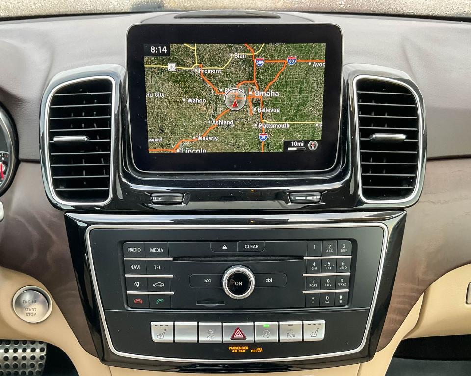 used 2019 Mercedes-Benz GLE 400 car, priced at $25,700