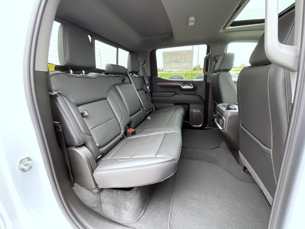 new 2026 GMC Sierra 1500 car, priced at $76,204
