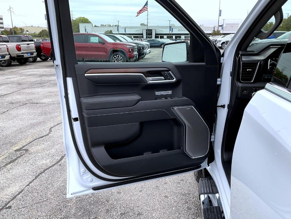new 2026 GMC Sierra 1500 car, priced at $76,204