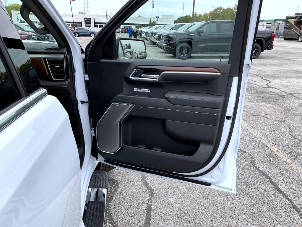 new 2026 GMC Sierra 1500 car, priced at $76,204