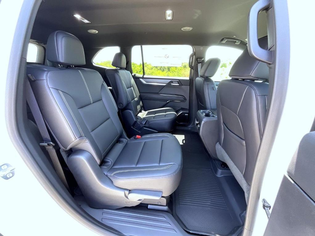 new 2025 GMC Acadia car, priced at $52,079