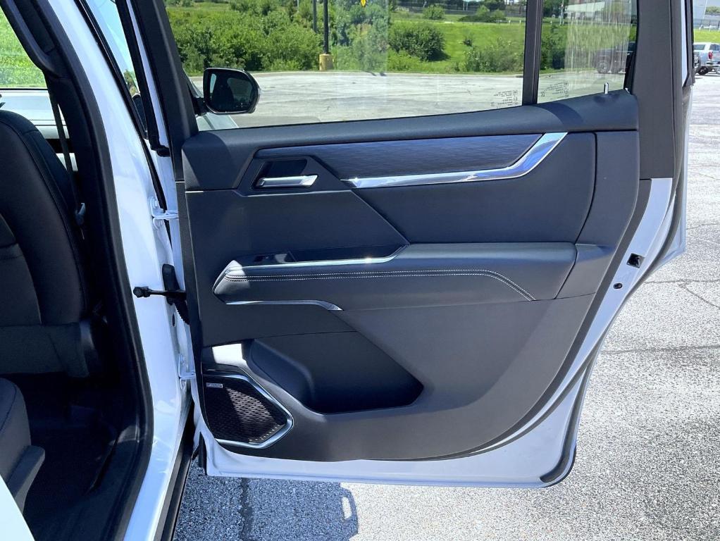 new 2025 GMC Acadia car, priced at $52,079