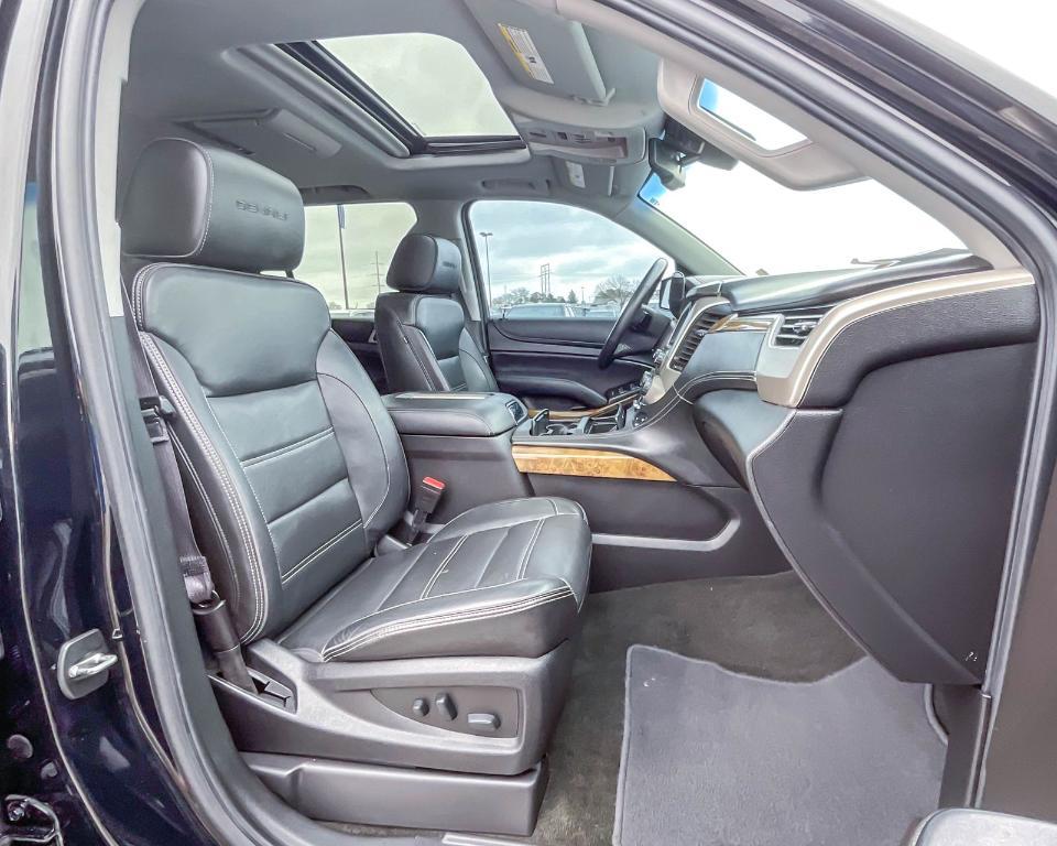 used 2017 GMC Yukon car, priced at $26,959