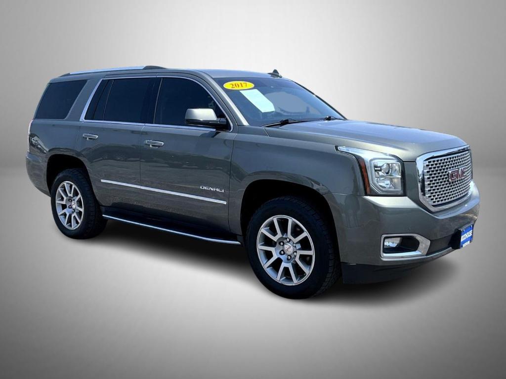 used 2017 GMC Yukon car, priced at $24,989